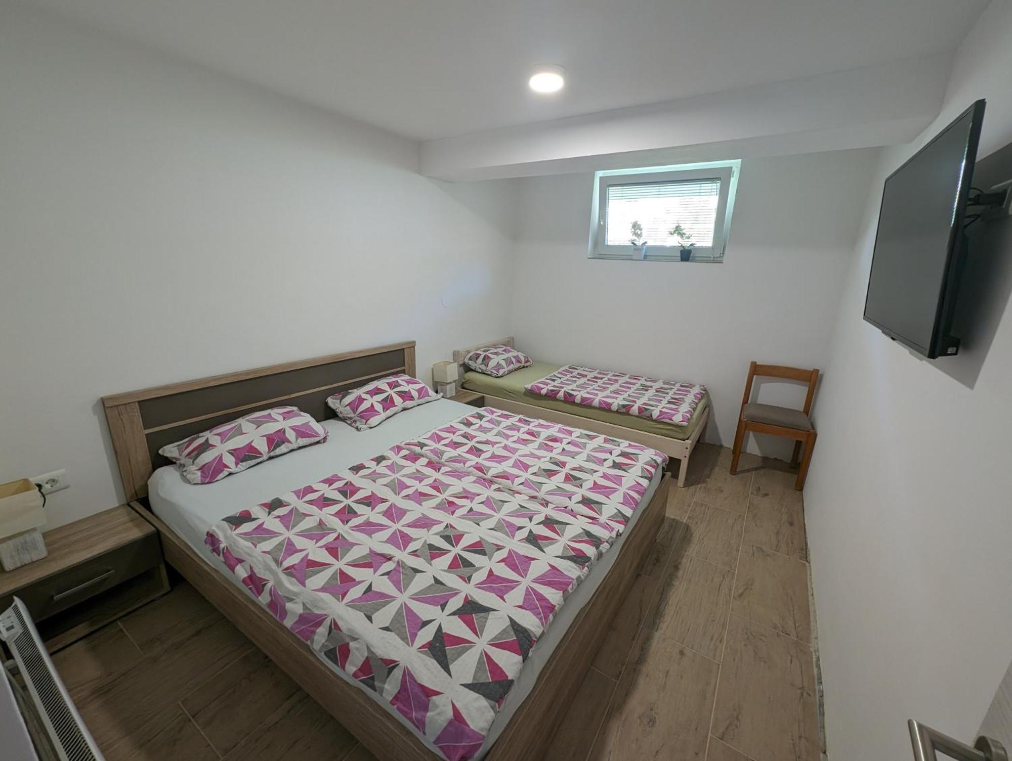 Apartment Mojca Near Bled Zabreznica Bagian luar foto